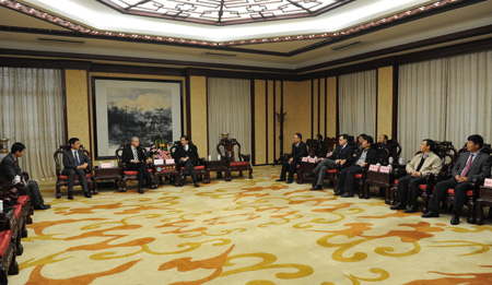 clip_image001.jpg //news.55comicbox.com/news2012/rootimages/2015/11/20/1443489029328058-1443489029331191.jpg